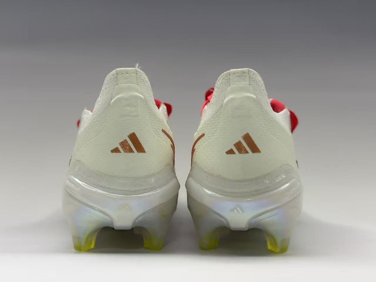 ADIDAS 26 PREDATOR ELITE TONGUE