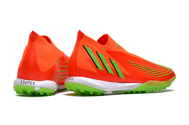 Chuteira Adidas Predator Edge+ Society TF "Game Data"