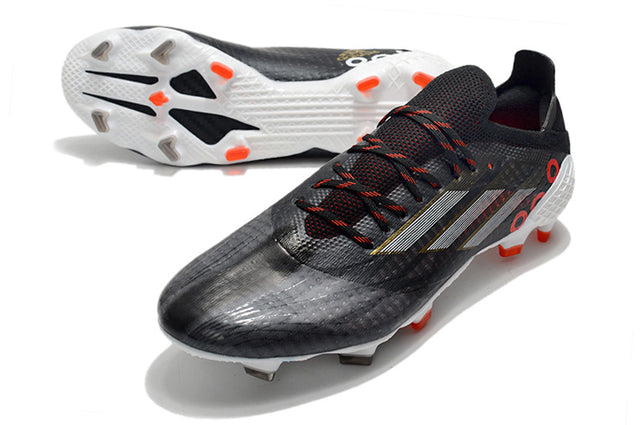 Chuteira Adidas Speedfow.1 FG - Preto/Branco
