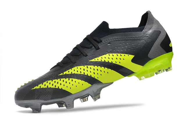 Chuteira Adidas Predator Accuracy.1 Low FG "Crazycharged"