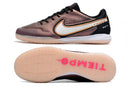 Chuteira Nike React Tiempo Legend 9 Pro Futsal IC - Marrom/Rosa