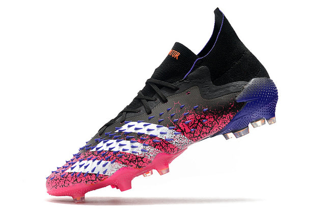 Chuteira Adidas Predator Freak.1 Campo FG "Superspectral"