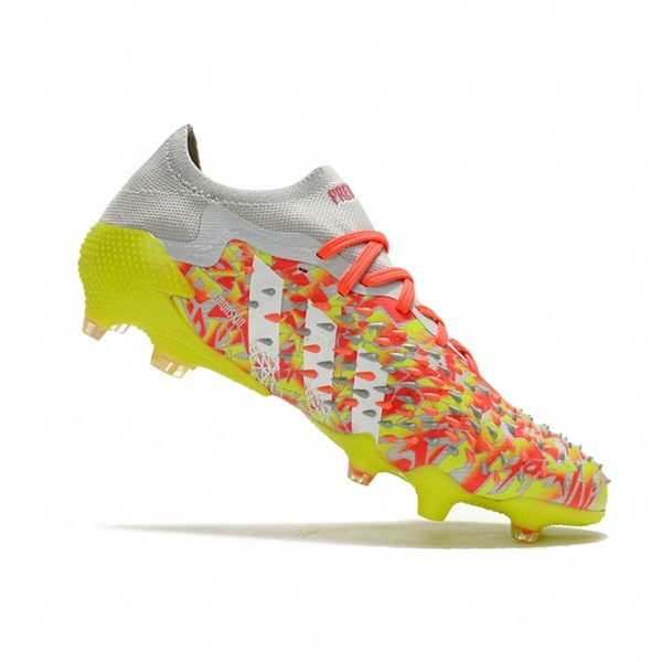 Chuteira Adidas Predator Freak.1 Low Campo FG "Numbers UP"