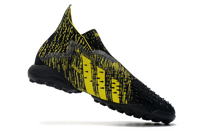 Chuteira Adidas Predator Freak+ Society - Preto/Amarelo