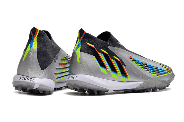 Chuteira Adidas Predator Edge+ Society TF - Prata/Preto