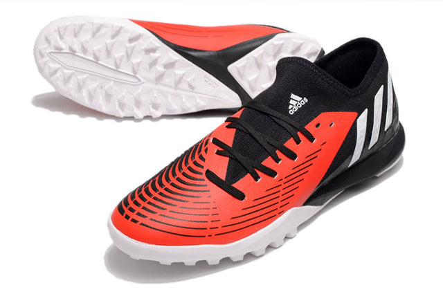 Chuteira Adidas Predator Edge.3 Low Society TF - Vermelho/Preto