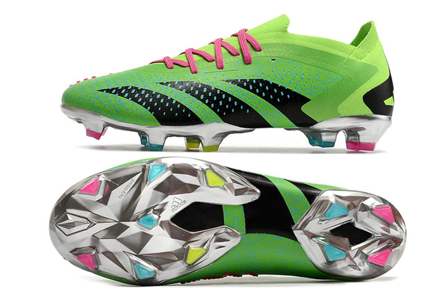Chuteira Adidas Predator Accuracy.1 Low FG - Verde/Rosa