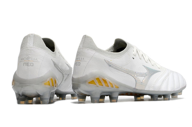 Chuteira Mizuno Morelia Neo 3 Campo FG - Branco/Dourado
