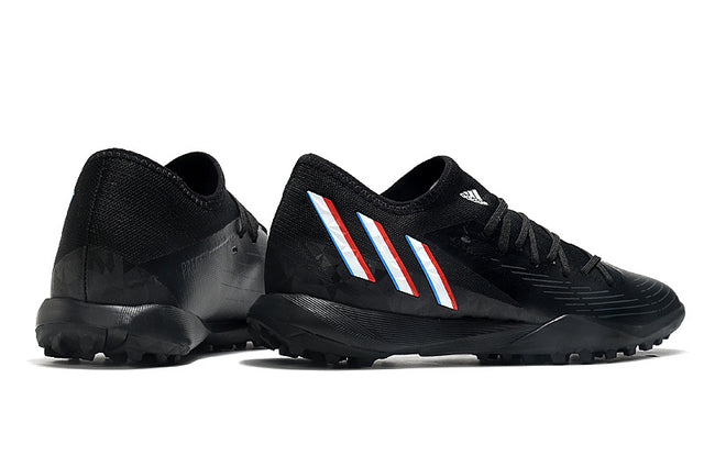 Chuteira Adidas Predator Edge.3 Low Society TF "Edge Of Darkness"