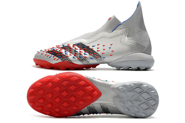 Chuteira Adidas Predator Freak+ Society "Showpiece"