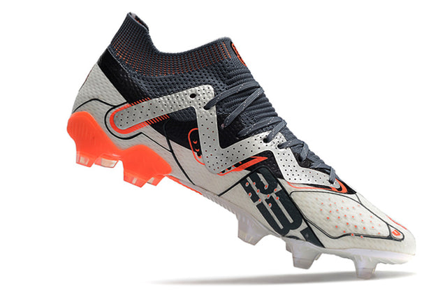 Chuteira Puma Future Ultimate FG - Branco/Laranja