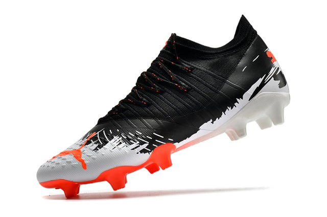 Chuteira Puma Future Z 1.3 Campo FG/AG - Preto/Branco