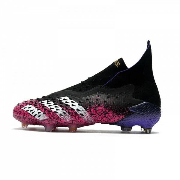 Chuteira Adidas Predator Freak+ Campo FG "Superspectral"