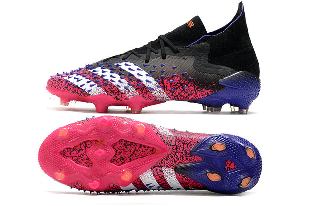 Chuteira Adidas Predator Freak.1 Campo FG "Superspectral"