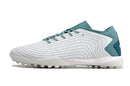 Chuteira Adidas Society Predator Accuracy.3 Low Society TF "The Parley Pack"