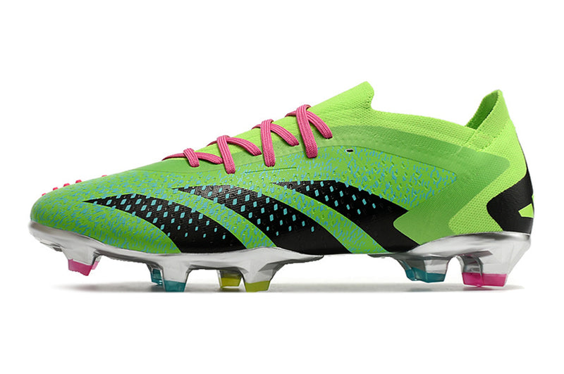 Chuteira Adidas Predator Accuracy.1 Low FG - Verde/Rosa