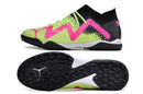 Chuteira Puma Future Match Society TF - Verde/Rosa