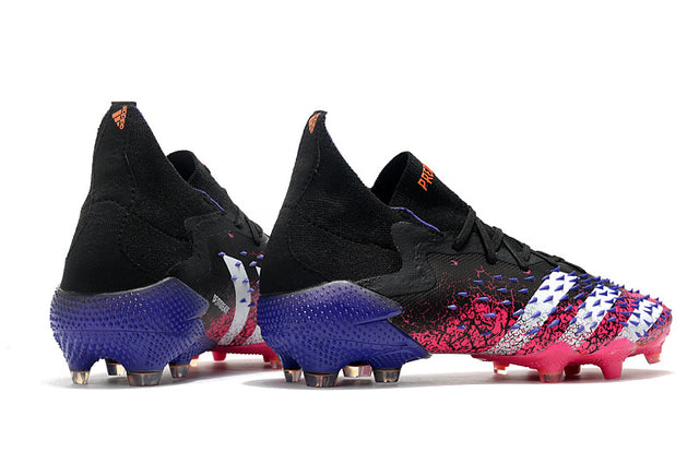 Chuteira Adidas Predator Freak.1 Campo FG "Superspectral"