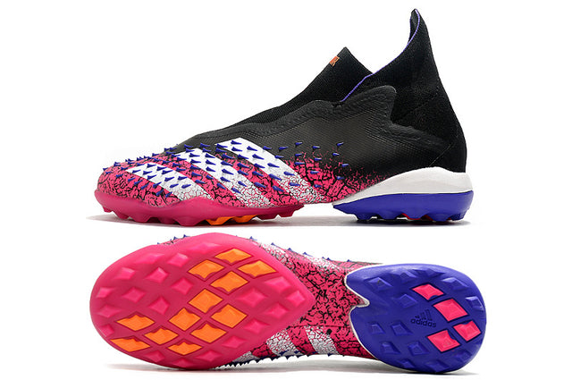 Chuteira Adidas Predator Freak+ Society "Superspectral"