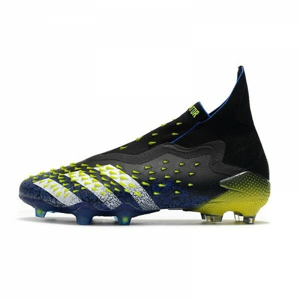 Chuteira Adidas Predator Freak+ Campo FG "Superlative"