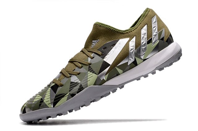 Chuteira Adidas Predator Edge.3 Low Society TF "Swarovski"