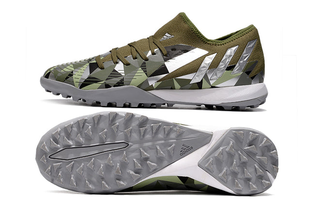 Chuteira Adidas Predator Edge.3 Low Society TF "Swarovski"