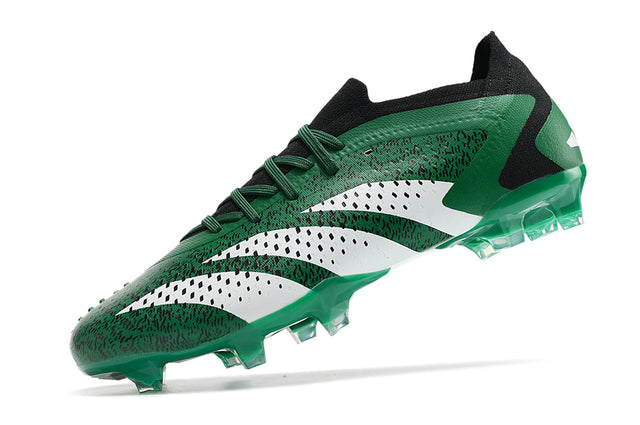 Chuteira Adidas Predator Accuracy.1 Low FG - Verde/Branco