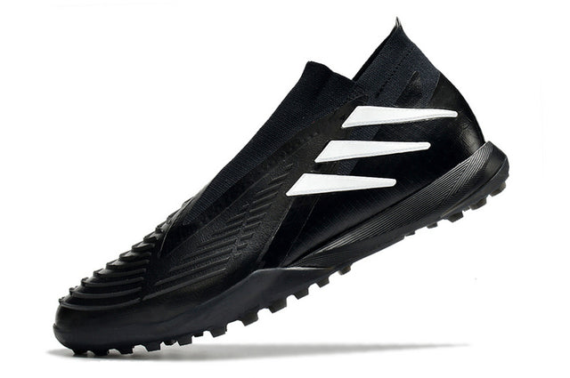 Chuteira Adidas Predator Edge+ Society TF - Preto/Branco