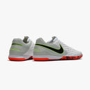 NIKE TIEMPO LEGEND 8